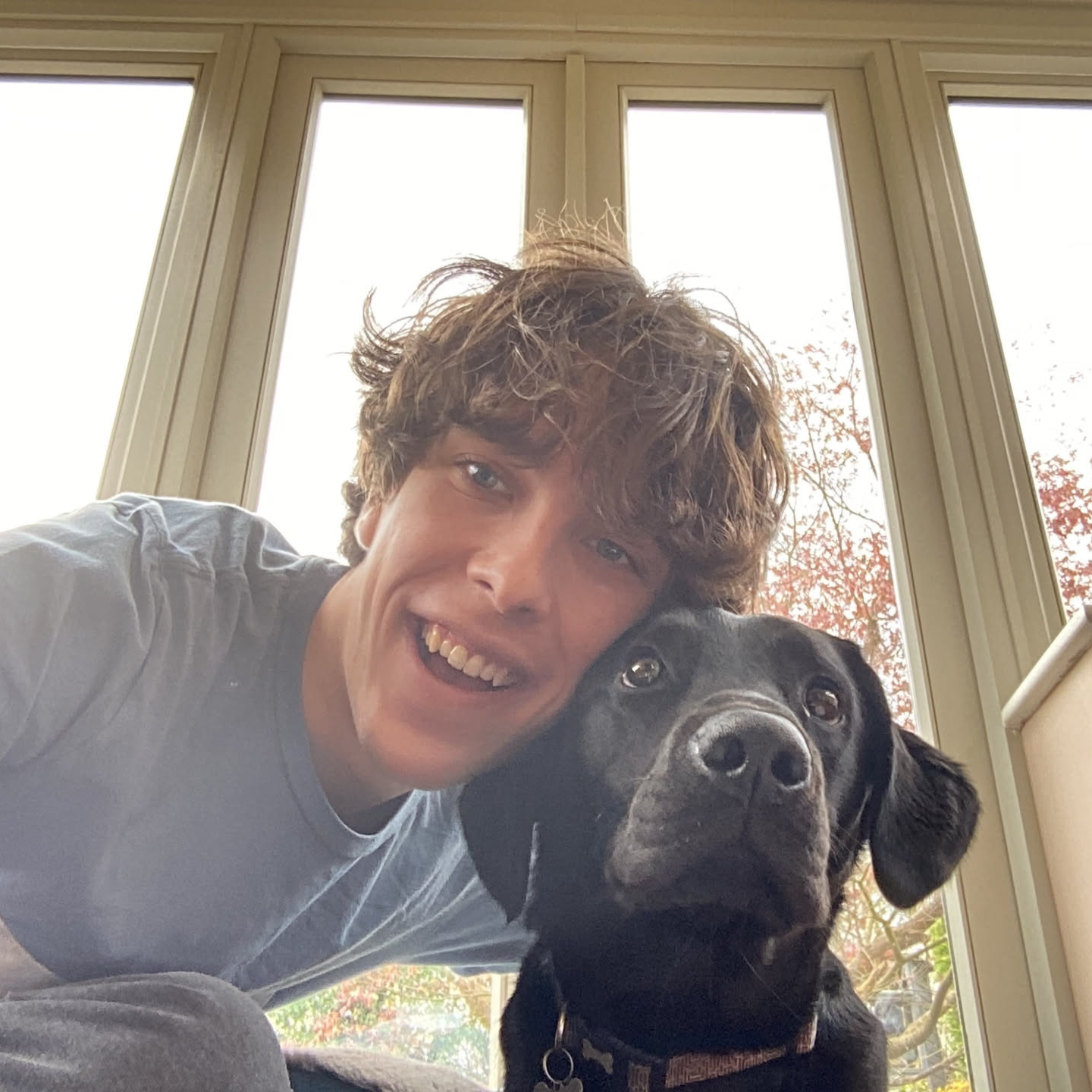 Oliver Hewitt's headshot